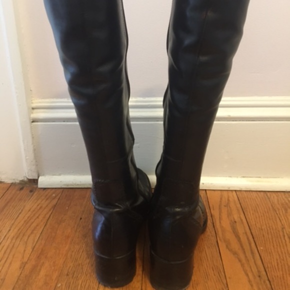 High Leather Boots with Heel - Picture 2 of 10